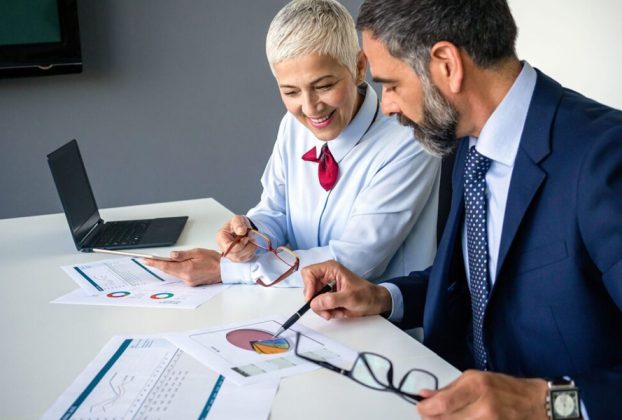 Work with a Trusted Florida Business Broker Maximize Your Sale Value